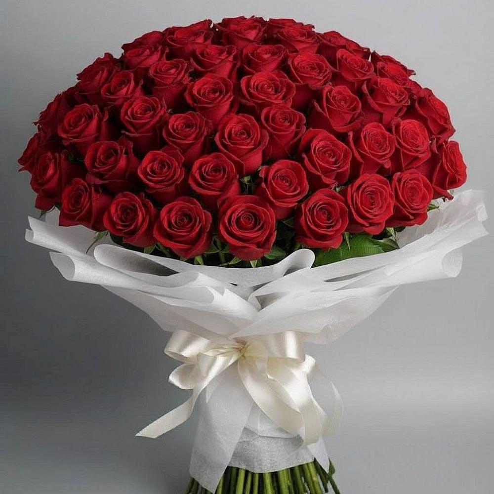 Букет 101 Красная роза Блэк Мэджик в Спицевке