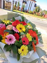 Букет цветов из:  Герберы #REPLACE_PRED# Спицевке