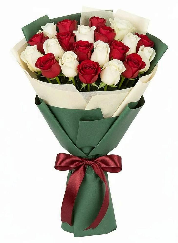 Букет Микс из красных и белых роз в Спицевке
