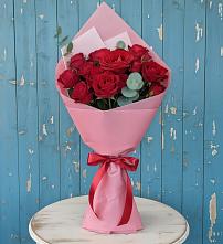 Букет цветов из:  Розы в Спицевке