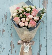 Букет цветов из:  Розы в Спицевке