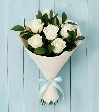 Букет цветов из:  Розы в Спицевке