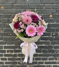 Букет цветов из:  Герберы и Хризантемы #REPLACE_PRED# Спицевке