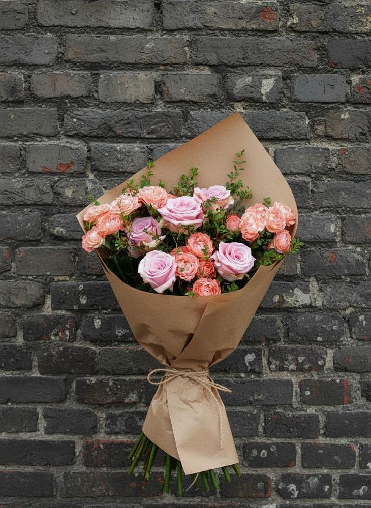 Букет цветов из: Розы в Спицевке