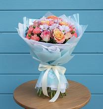 Букет цветов из:  Хризантемы и Розы в Спицевке