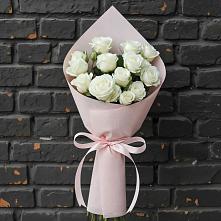 Букет цветов из:  Розы #REPLACE_PRED# Спицевке