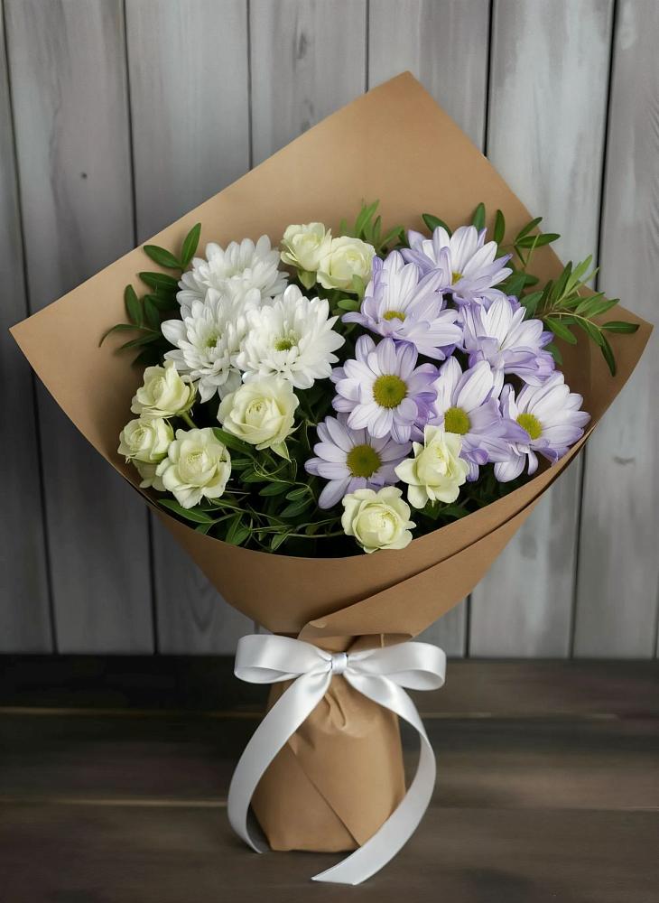 Букет цветов из: Хризантемы и Розы в Спицевке