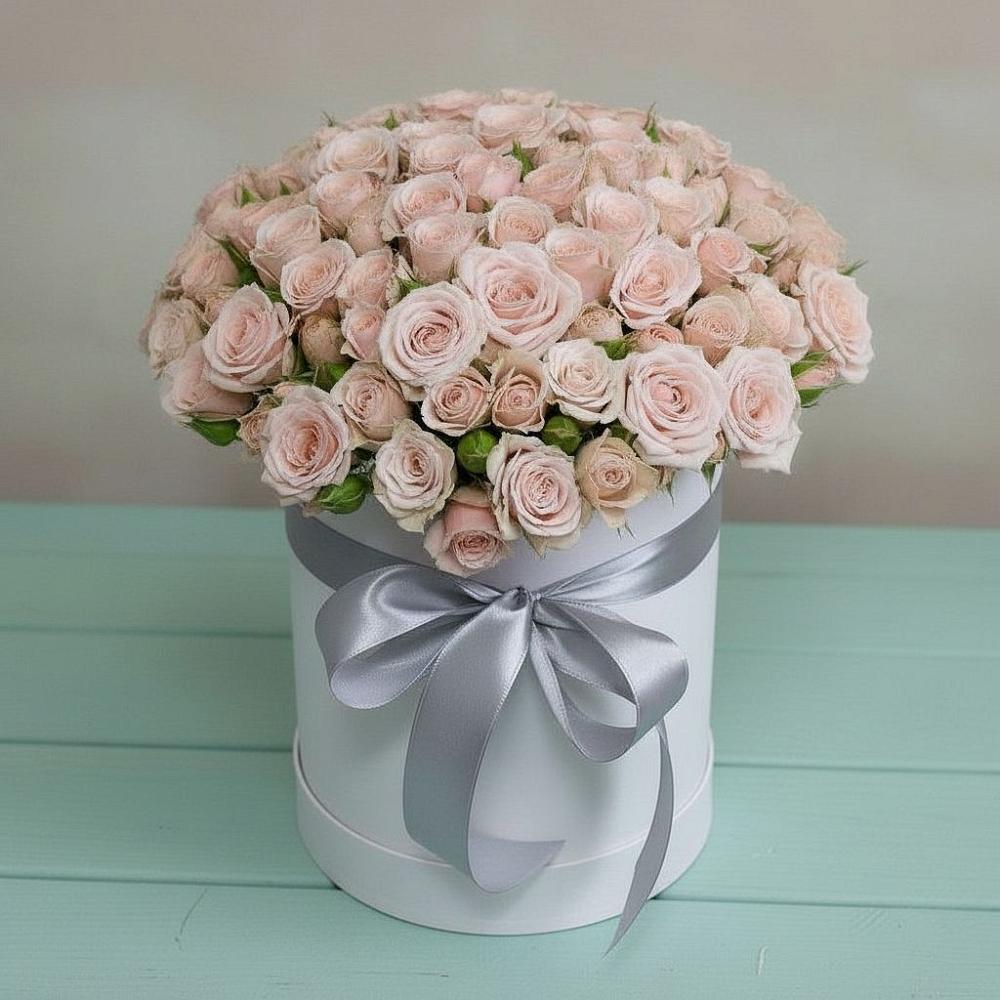 Цветочная композиция из Розы в шляпной коробке в Спицевке