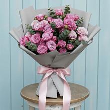 Букет цветов из:  Розы в Спицевке